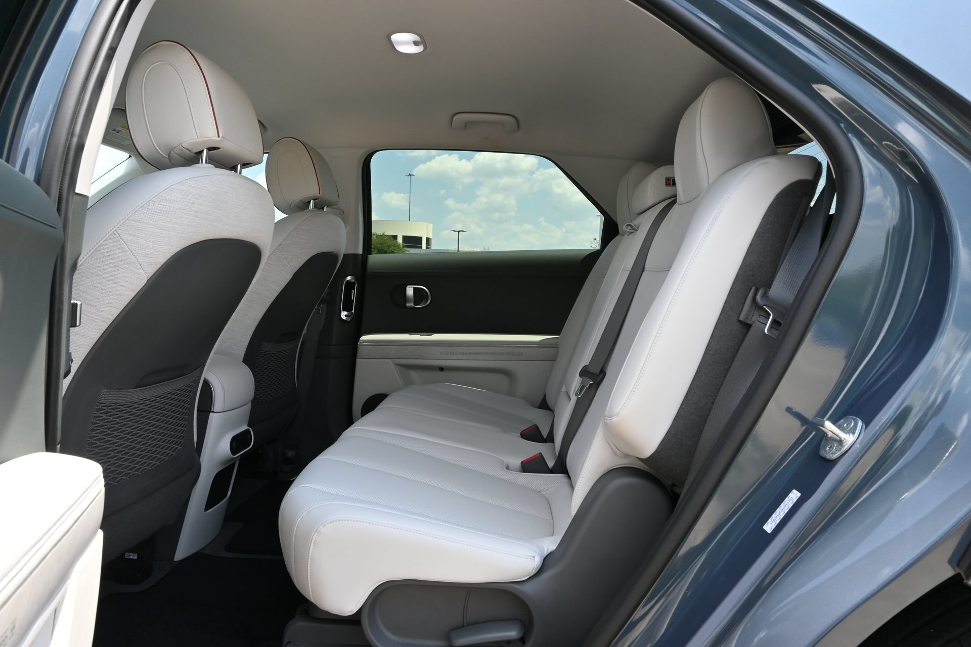Used 2022 Hyundai Ioniq 5 SEL RWD image 21