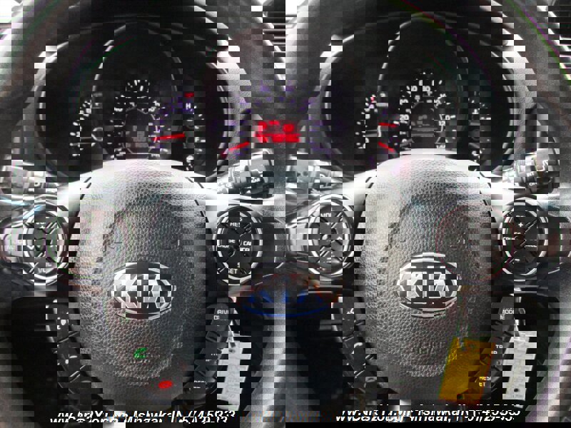 Used 2019 Kia Soul + image 19