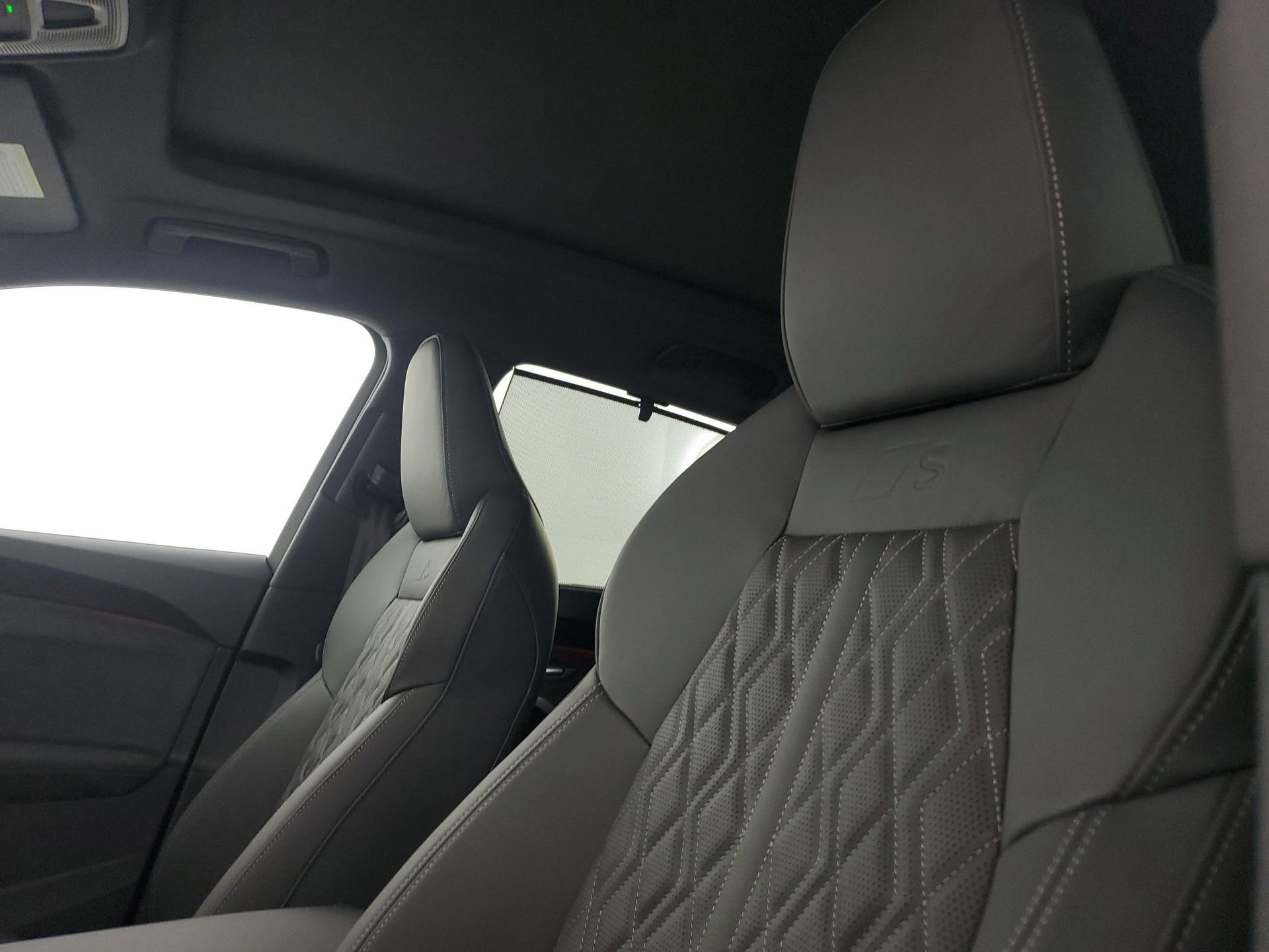 New 2025 Audi SQ5 Premium Plus image 30