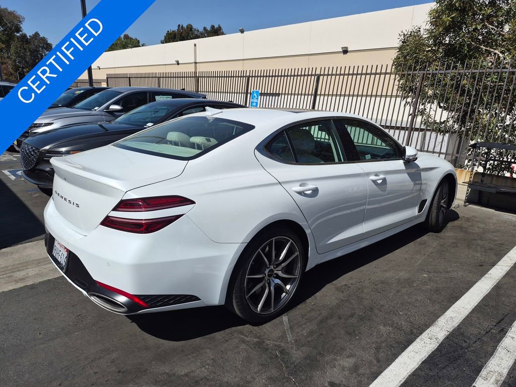 Used 2026 Genesis G70 2.5T Prestige image 6