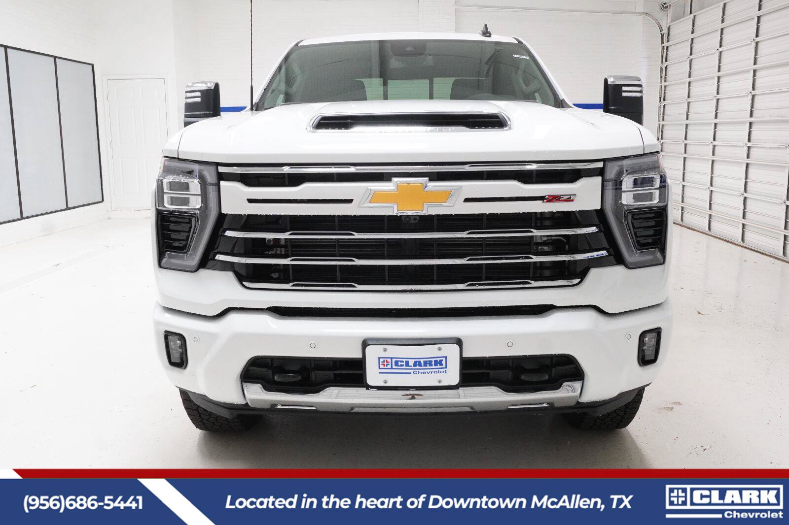 New 2026 Chevrolet Silverado 2500 LT w/ Z71 Chrome Sport Edition AWD/4WD image 2
