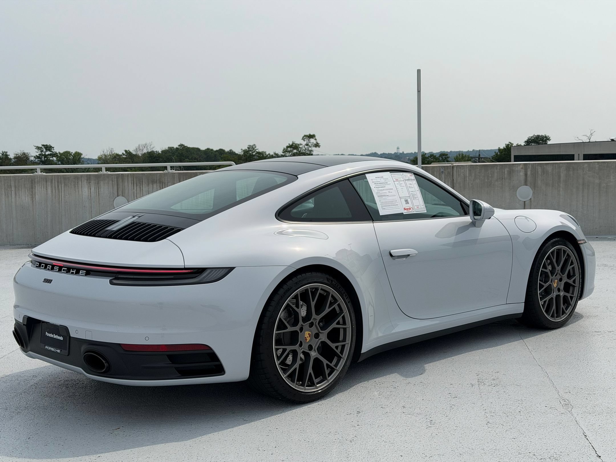 Certified 2024 Porsche 911 Carrera RWD image 9