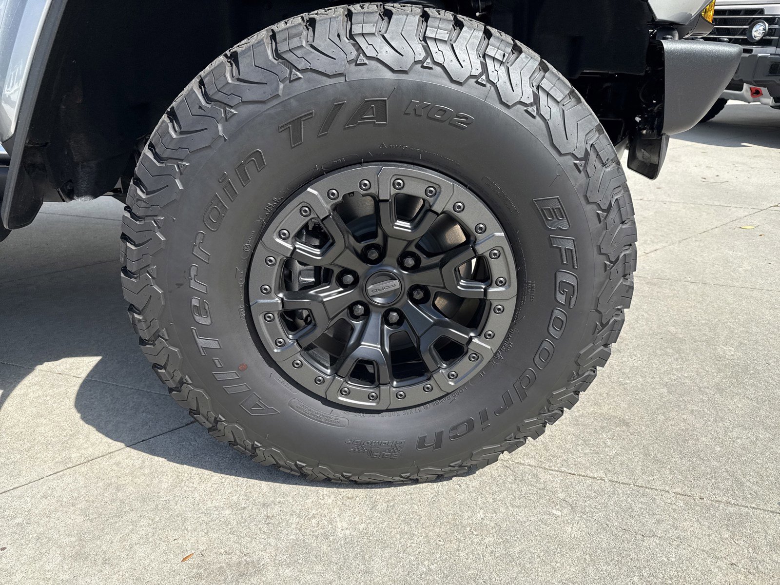 Used 2024 Ford Bronco Raptor w/ Interior Carbon Fiber Pack 6 image 11