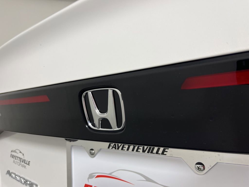 New 2025 Honda Accord SE image 17