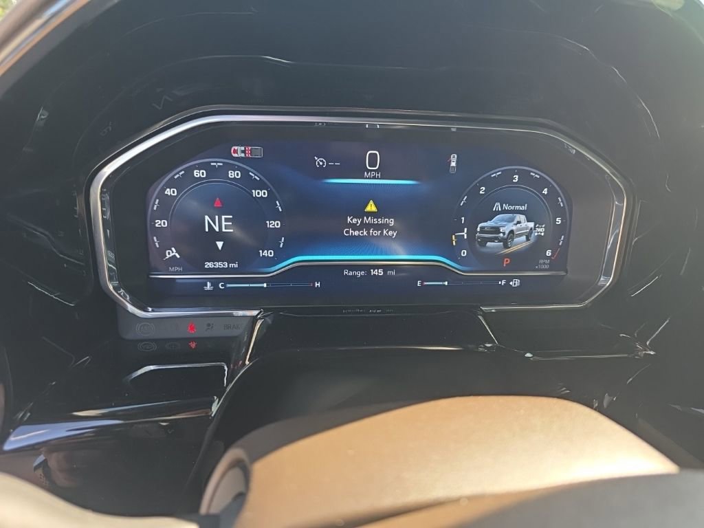 Used 2024 Chevrolet Silverado 1500 LT Trail Boss w/ LT Trail Boss Premium Package image 17