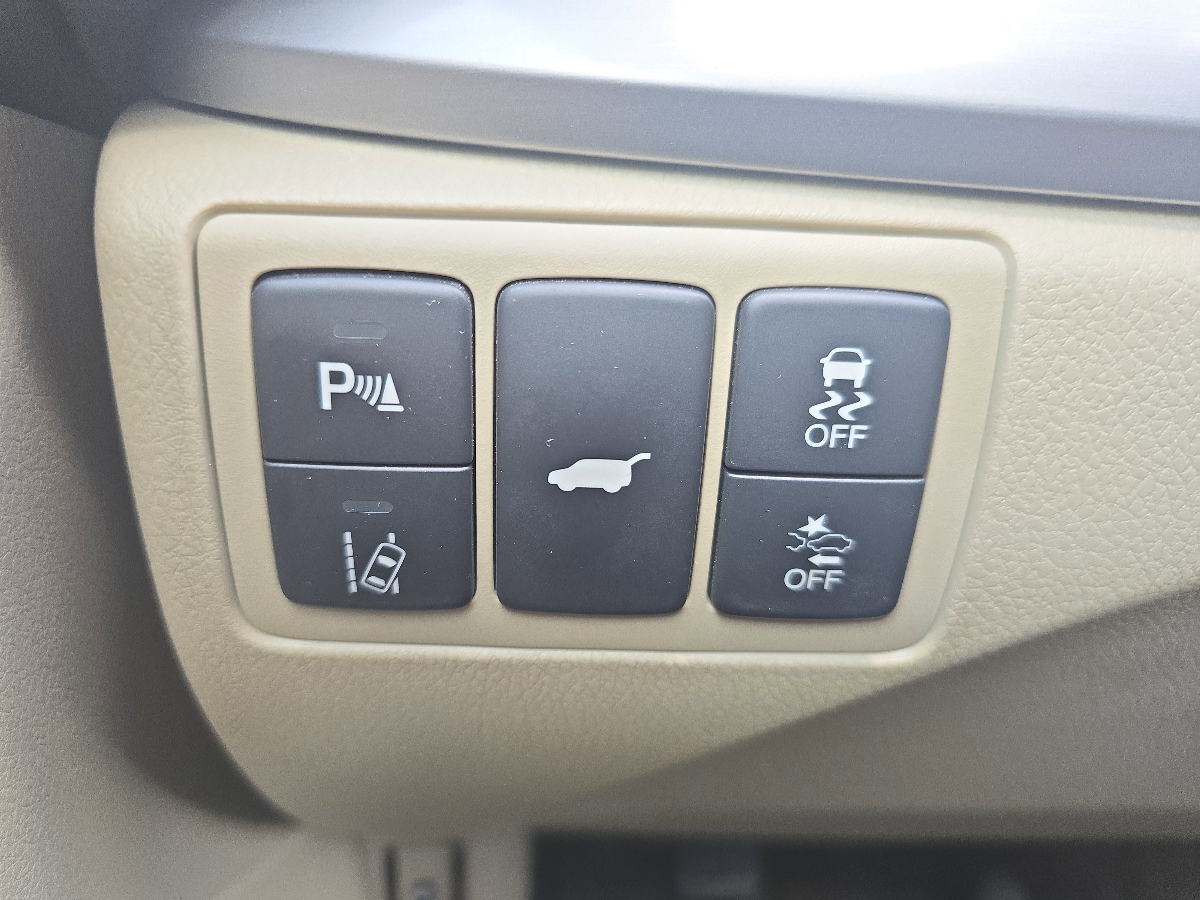 Used 2016 Acura RDX AWD w/ Advance Package image 24