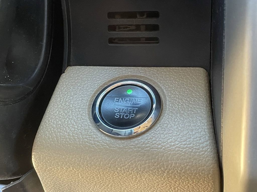 Used 2017 Ford F350 Lariat w/ Lariat Ultimate Package image 29