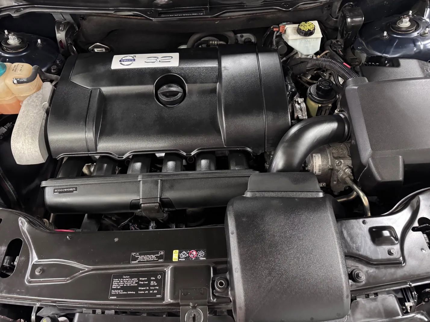 Used 2013 Volvo XC90 3.2 FWD image 12