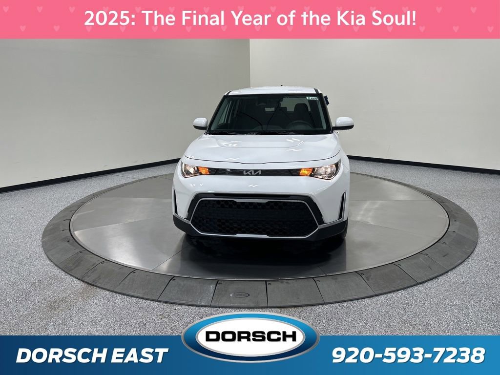 New 2025 Kia Soul LX image 2