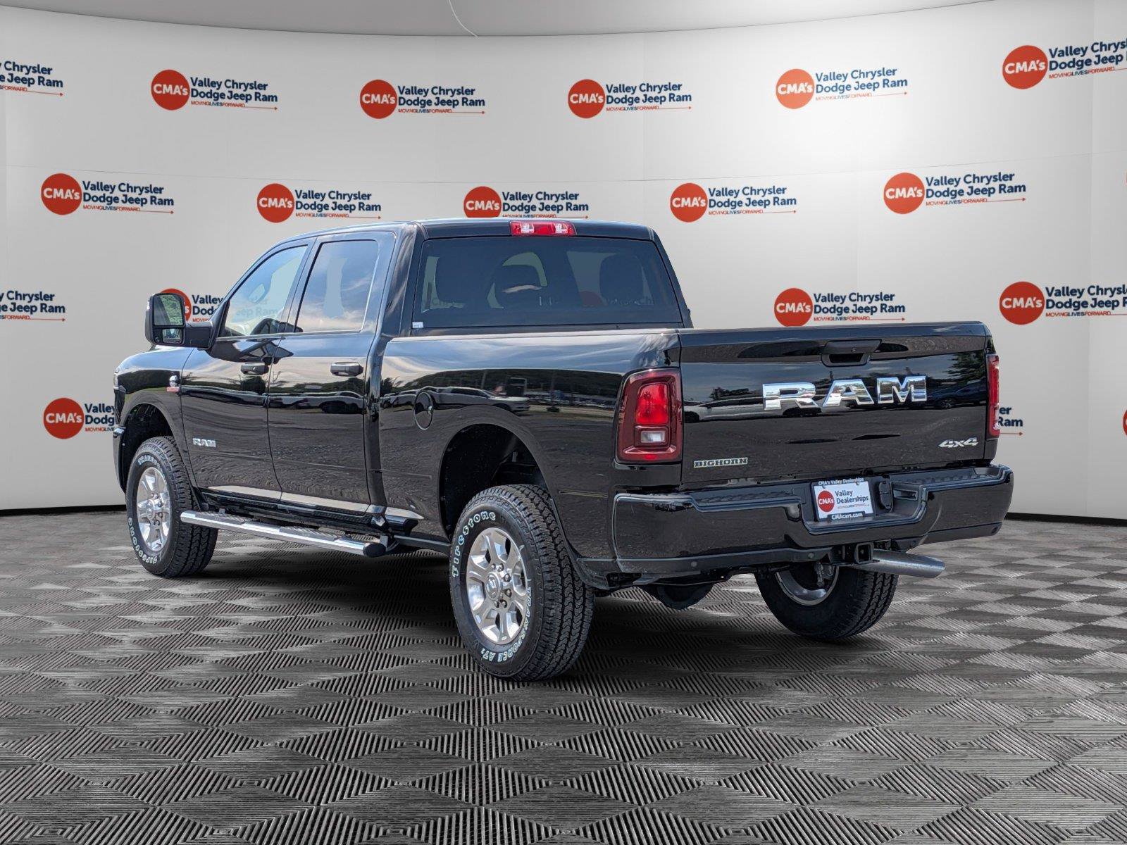 New 2026 RAM 2500 Big Horn AWD/4WD image 7