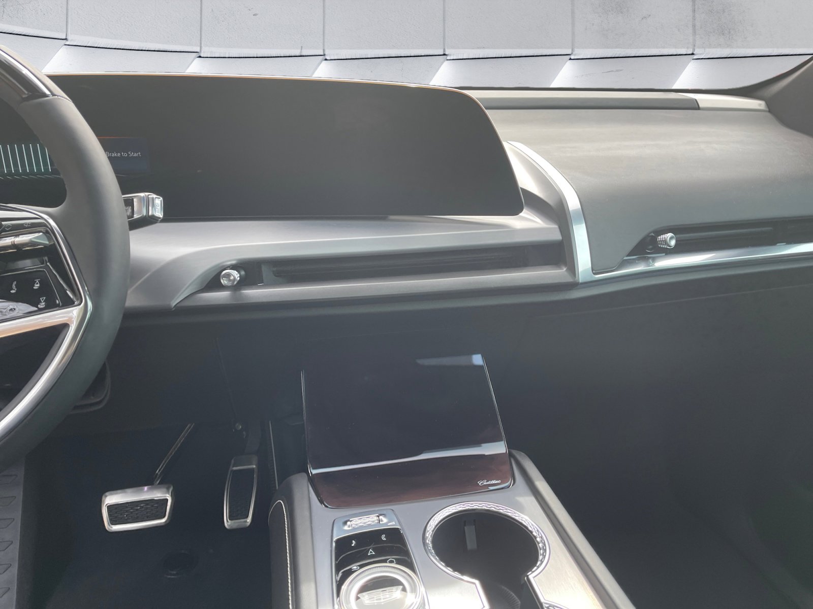 Used 2026 Cadillac Vistiq Sport w/ LPO, Floor Liner Package image 11