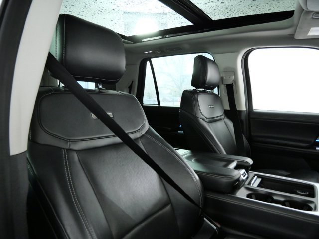 Certified 2025 Ford Expedition Max Platinum AWD/4WD image 13