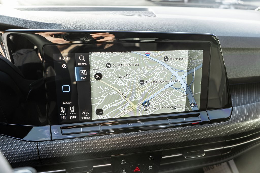 Used 2024 Volkswagen Golf R image 21