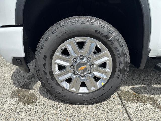 New 2025 Chevrolet Silverado 2500 High Country image 5