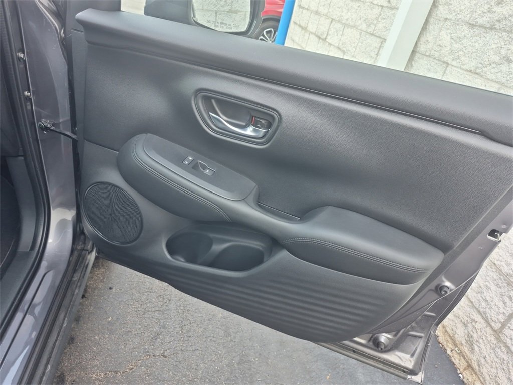 Used 2026 Honda HR-V LX image 21