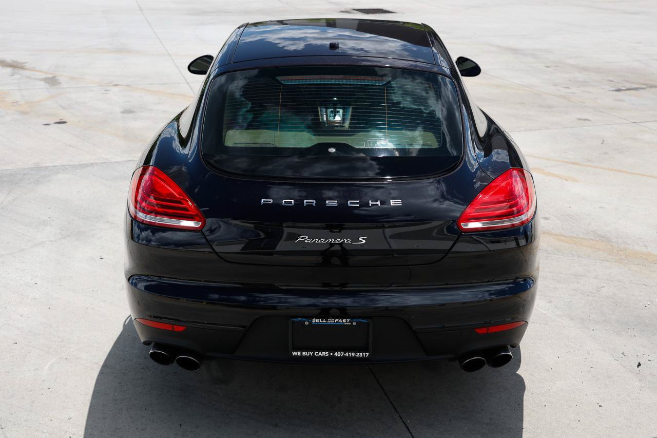 Used 2014 Porsche Panamera S RWD image 9
