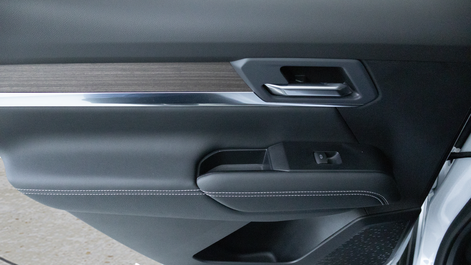 Used 2027 GMC Terrain Denali w/ LPO, Floor Liner Package AWD/4WD image 27