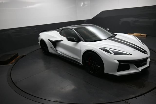 Used 2027 Chevrolet Corvette Grand Sport w/ Stealth Interior Trim Package RWD image 31