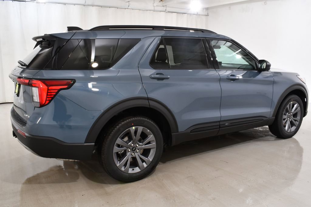 New 2026 Ford Explorer Active w/ Active Comfort Package image 11