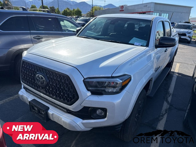 Used 2023 Toyota Tacoma Limited w/ Nightshade Package image 14