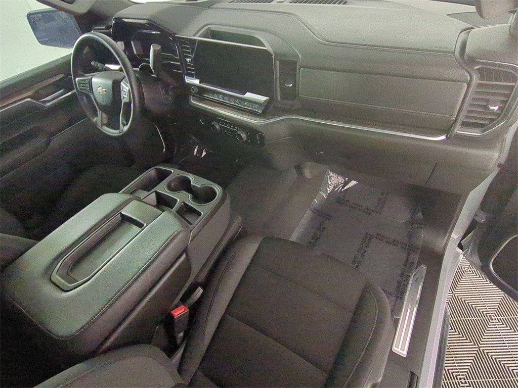Used 2024 Chevrolet Silverado 1500 LT image 28