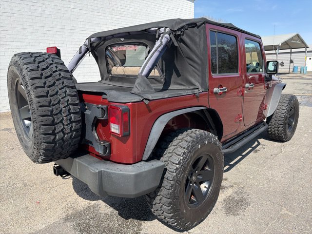 Used 2010 Jeep Wrangler Unlimited Rubicon w/ Trailer Tow Group AWD/4WD image 2