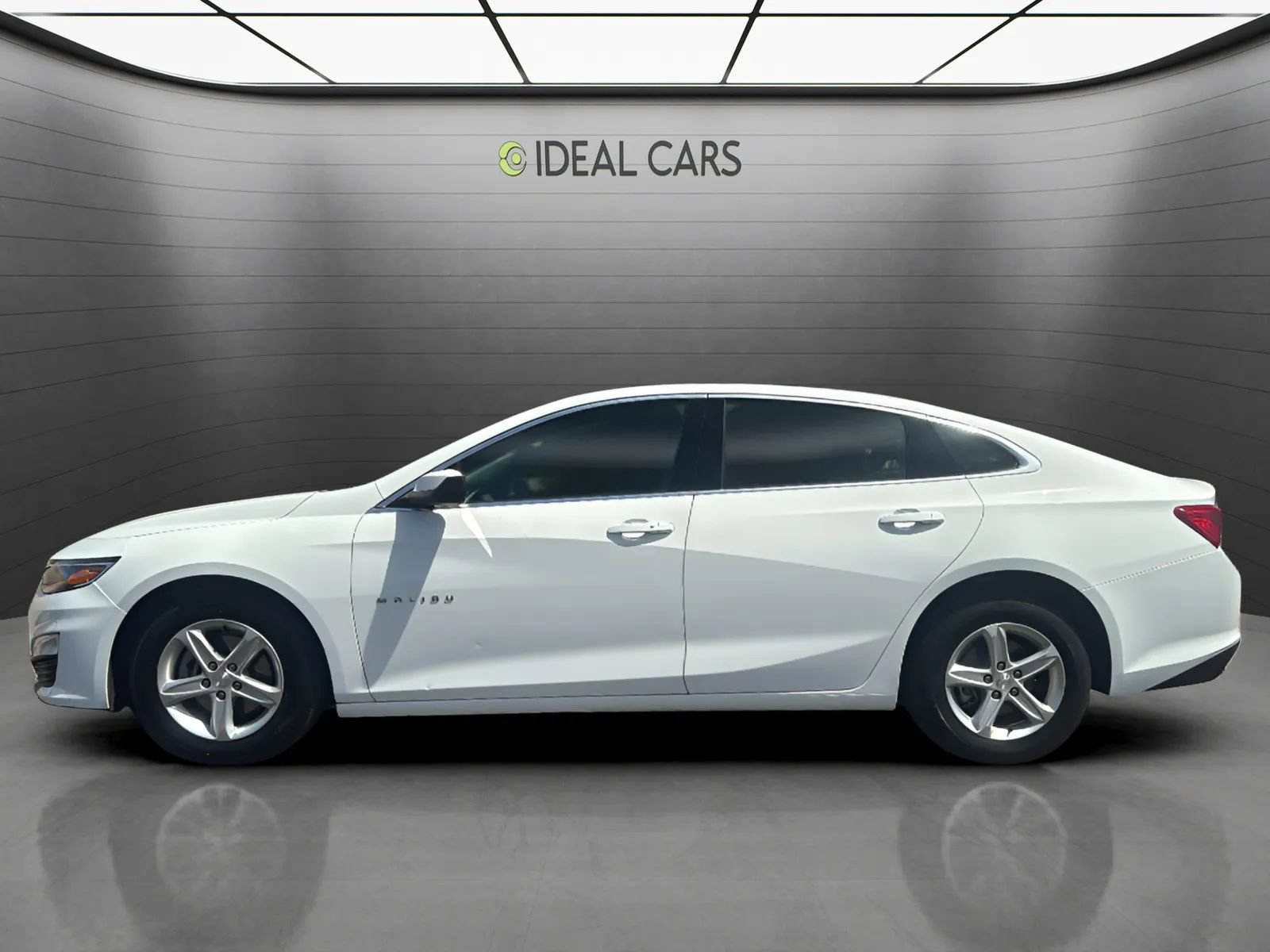 Used 2025 Chevrolet Malibu LS FWD image 7