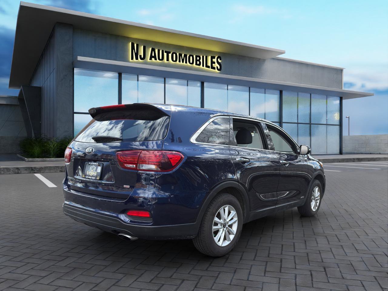 Used 2020 Kia Sorento LX image 7