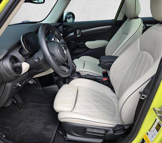 Used 2023 MINI Cooper S w/ Signature Upholstery Package image 17
