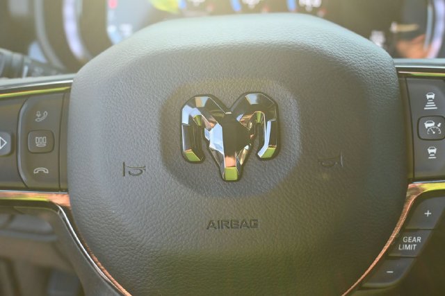 New 2027 RAM 2500 Limited AWD/4WD image 24