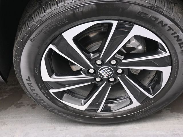 Used 2025 Buick Enclave Sport Touring FWD image 32