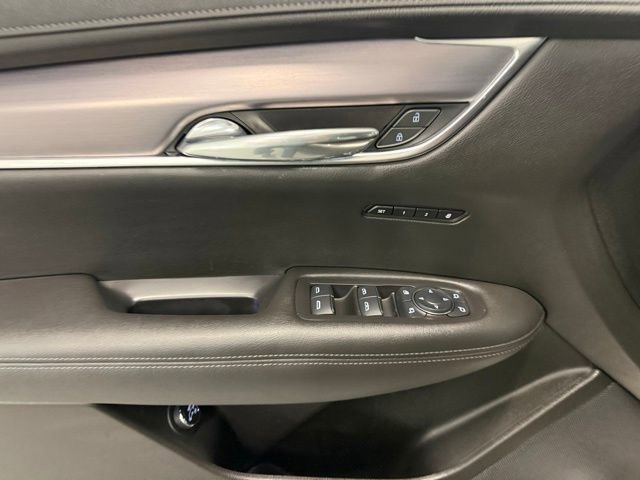 Used 2023 Cadillac XT6 Luxury FWD image 14