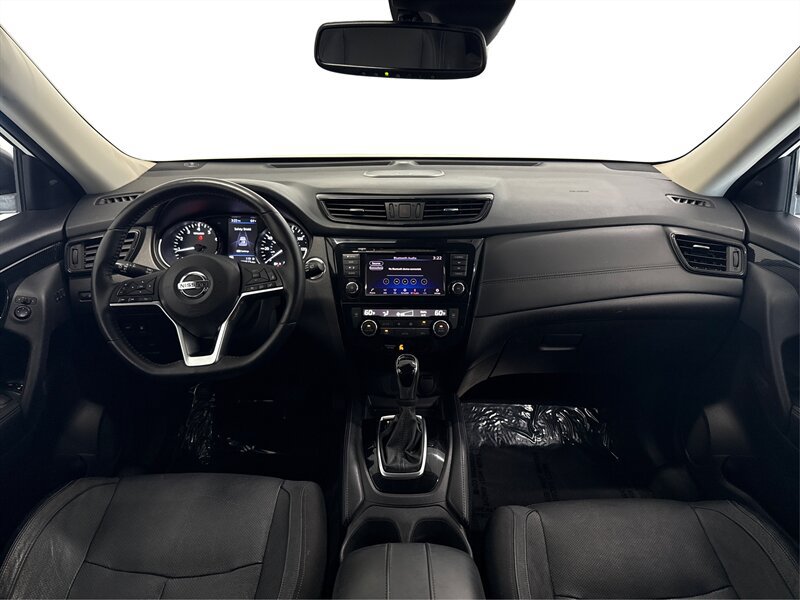 Used 2018 Nissan Rogue SL w/ Premium Package FWD image 23