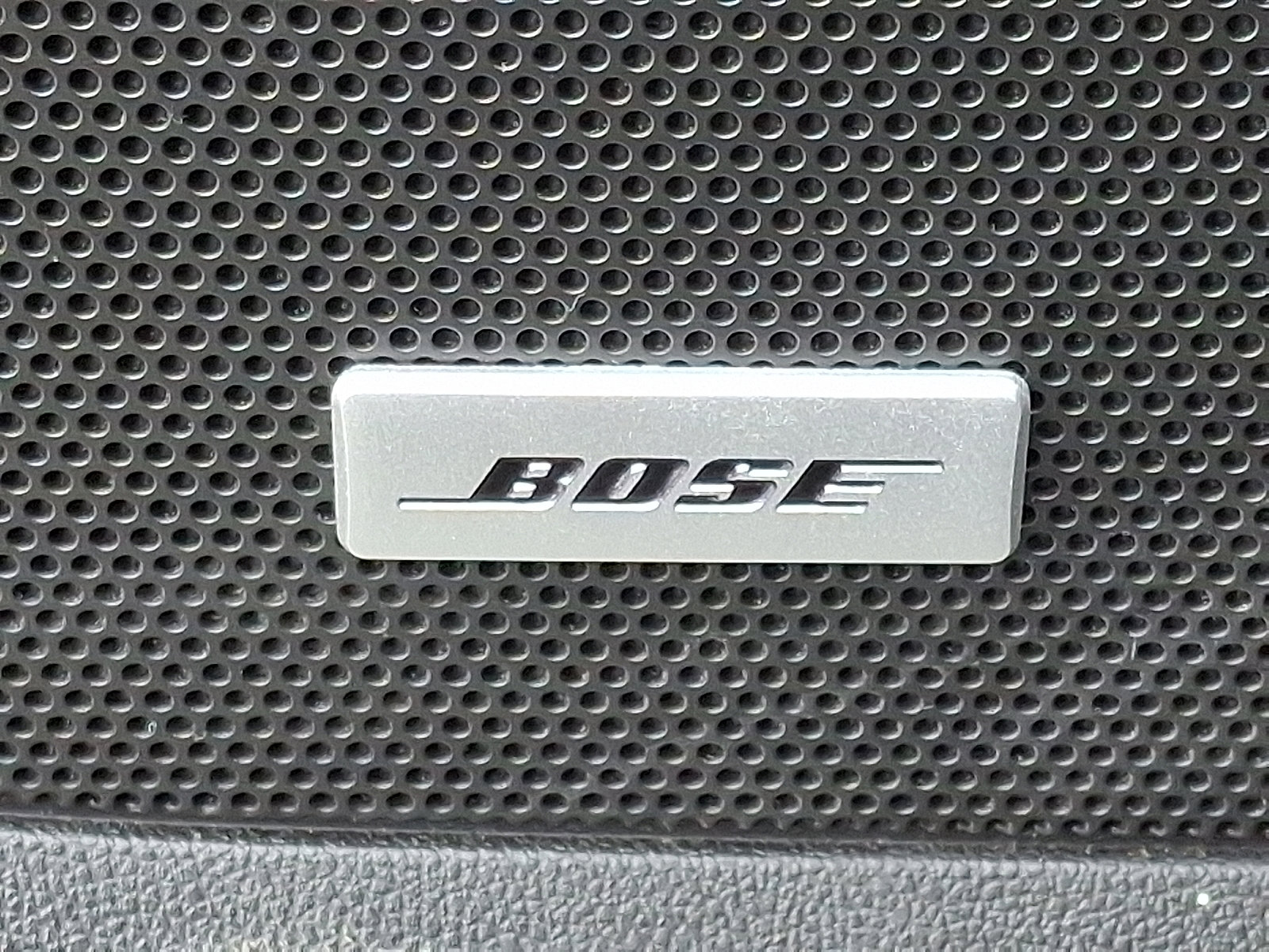 Used 2024 Chevrolet Equinox RS w/ RS Leather Package image 24