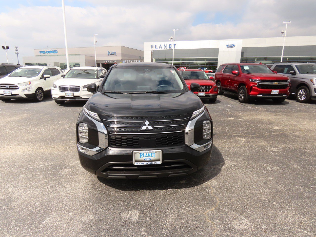 Used 2024 Mitsubishi Outlander ES image 5