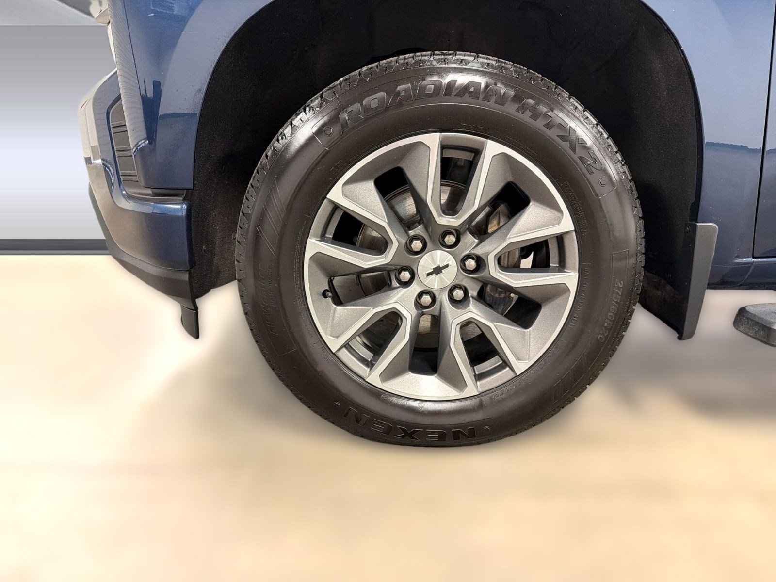 Used 2019 Chevrolet Silverado 1500 RST w/ All-Star Edition RWD image 11