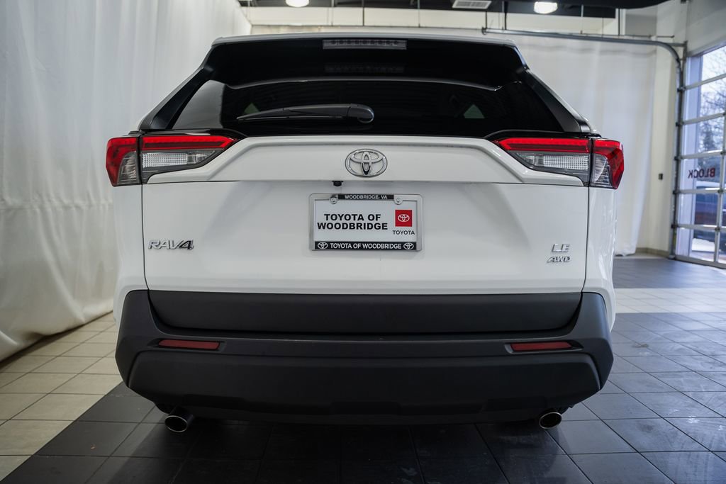 Used 2024 Toyota RAV4 LE image 5