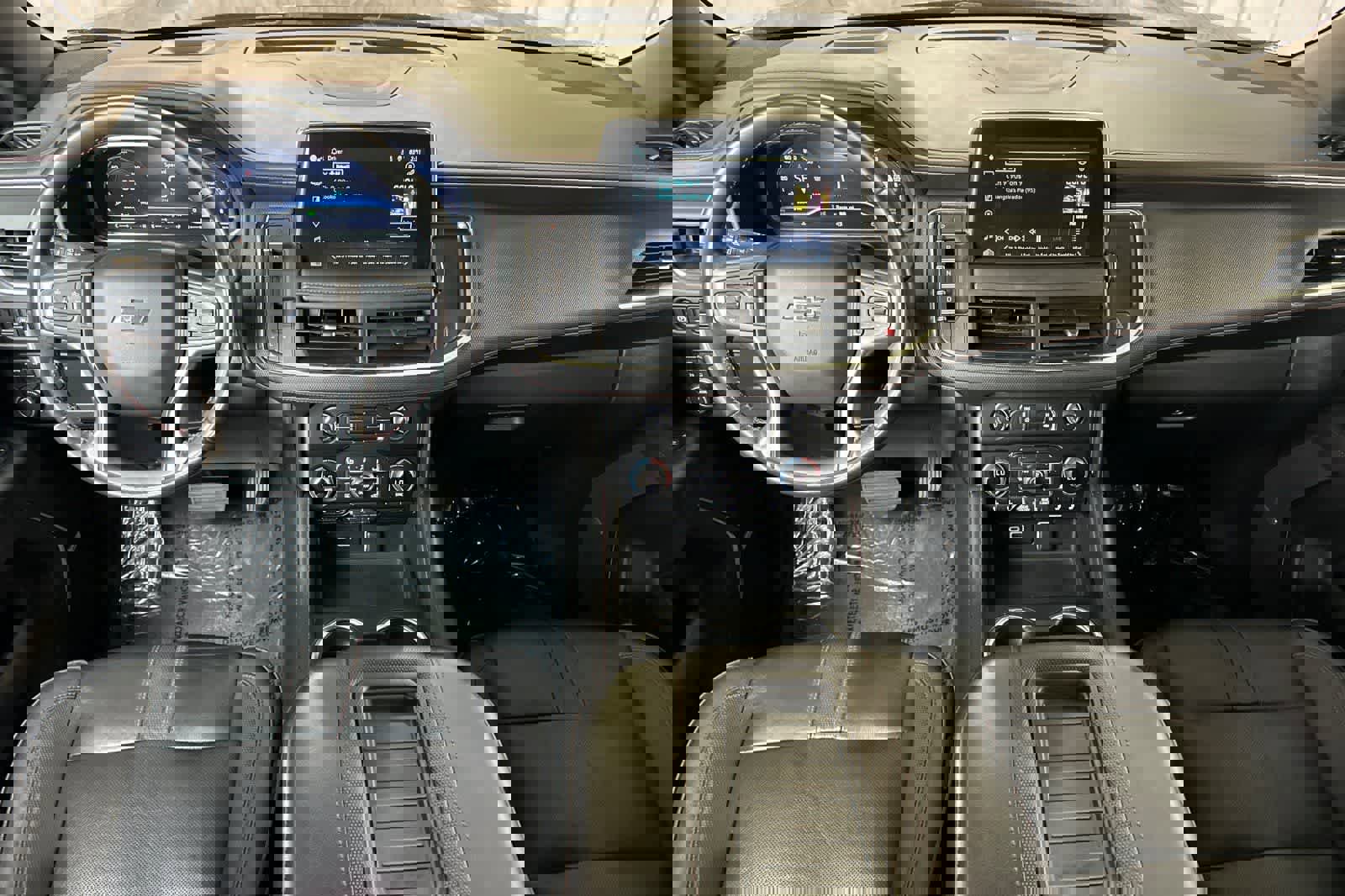 Used 2022 Chevrolet Tahoe RST w/ Sport Performance Package image 4