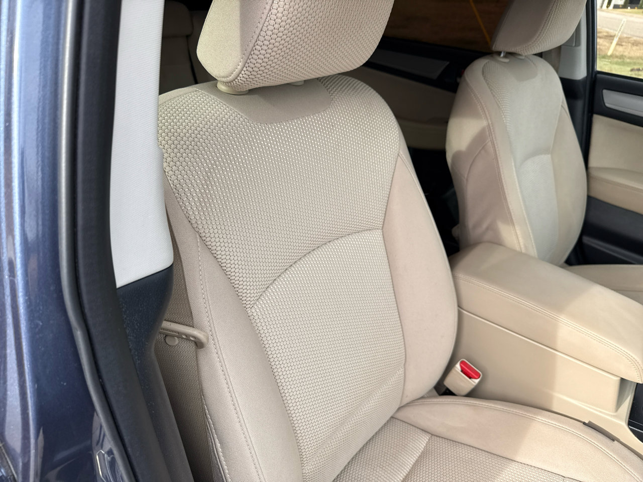 Used 2017 Subaru Outback 2.5i Premium image 40