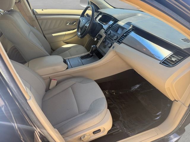 Used 2016 Ford Taurus SEL image 24