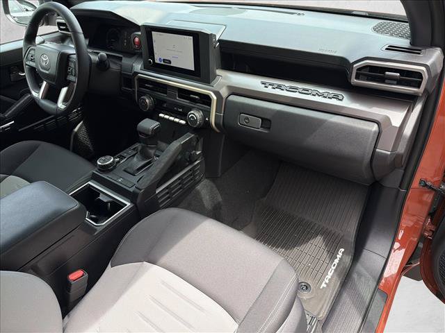 Used 2025 Toyota Tacoma TRD Off-Road AWD/4WD image 26