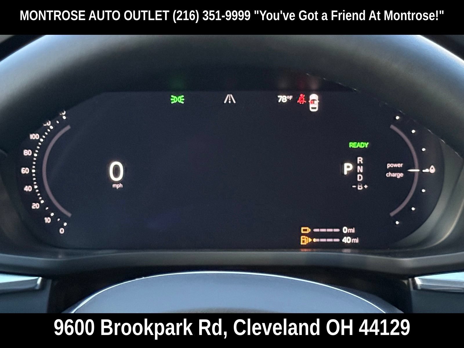 New 2026 Volvo XC60 T8 Plus w/ Climate Package PRO AWD/4WD image 36