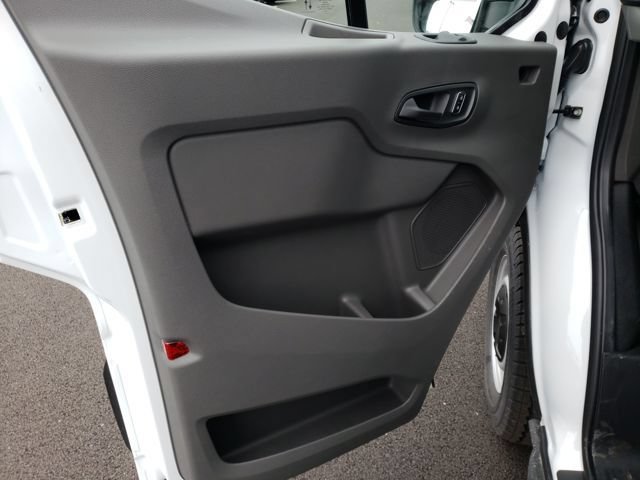 New 2026 Ford Transit 250 148 Medium Roof RWD image 15