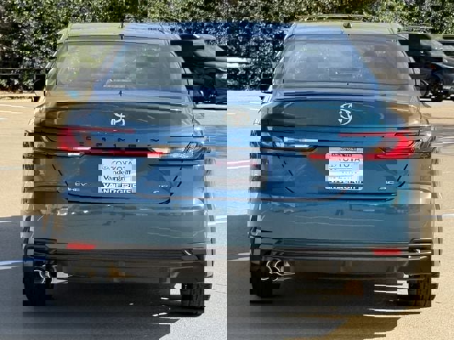 Certified 2025 Toyota Camry SE w/ Multimedia Upgrade Package image 5