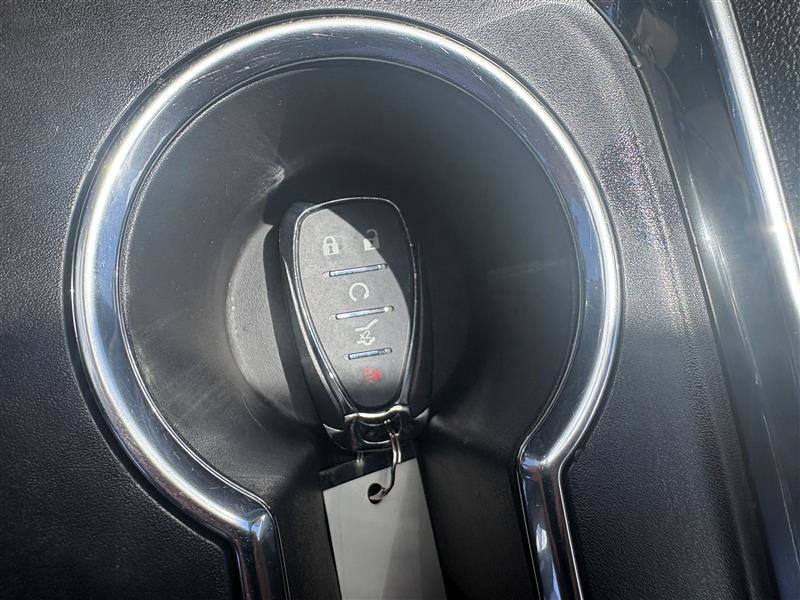 Used 2023 Chevrolet Traverse LT AWD/4WD image 18
