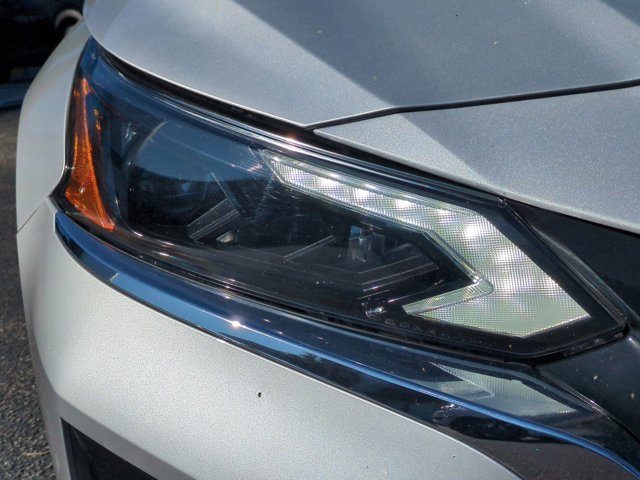 Used 2024 Nissan Altima 2.5 SV image 9