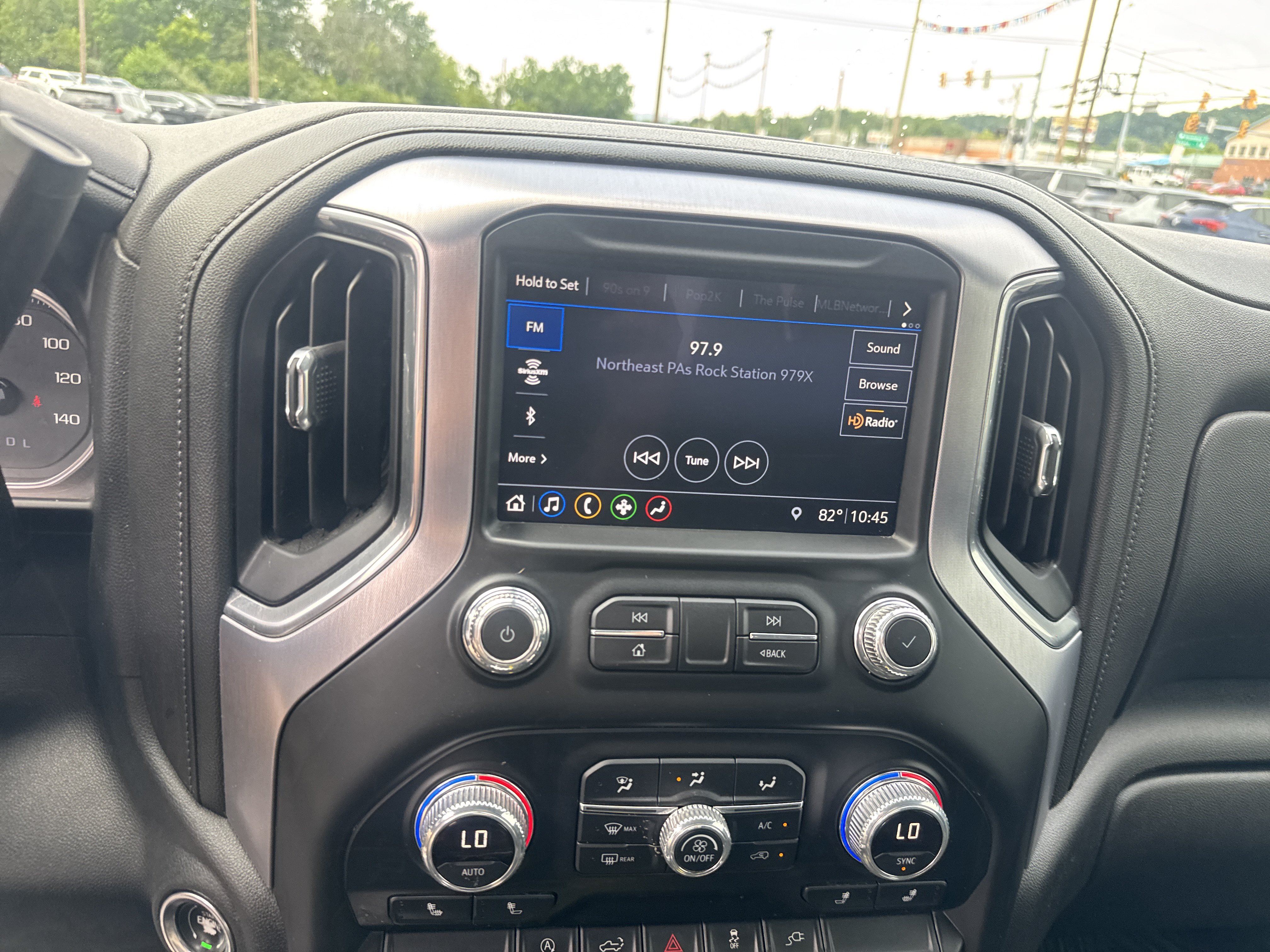 Used 2019 GMC Sierra 1500 Elevation w/ Elevation Value Package AWD/4WD image 23