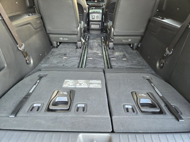 Certified 2025 Kia Carnival SX Prestige FWD image 41