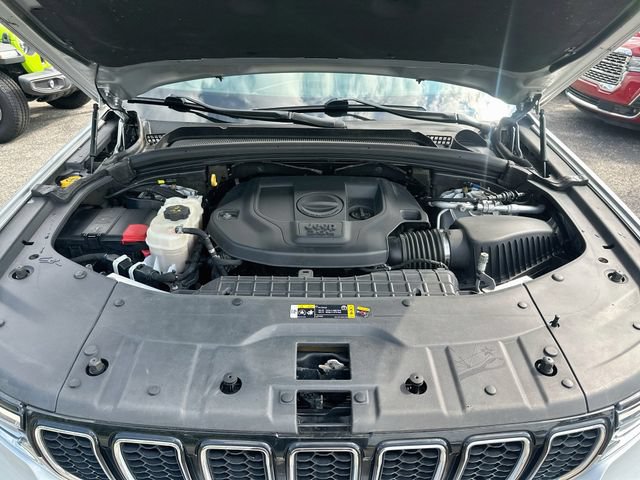 Used 2023 Jeep Grand Cherokee L Overland AWD/4WD image 33