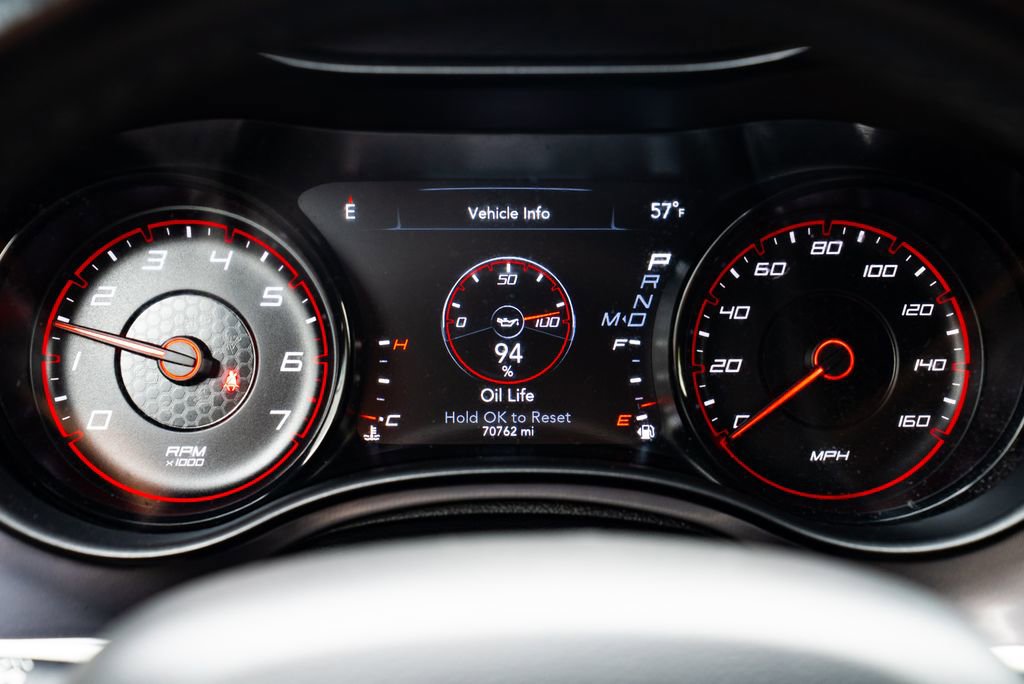 Used 2022 Dodge Charger R/T w/ Blacktop Package RWD image 15